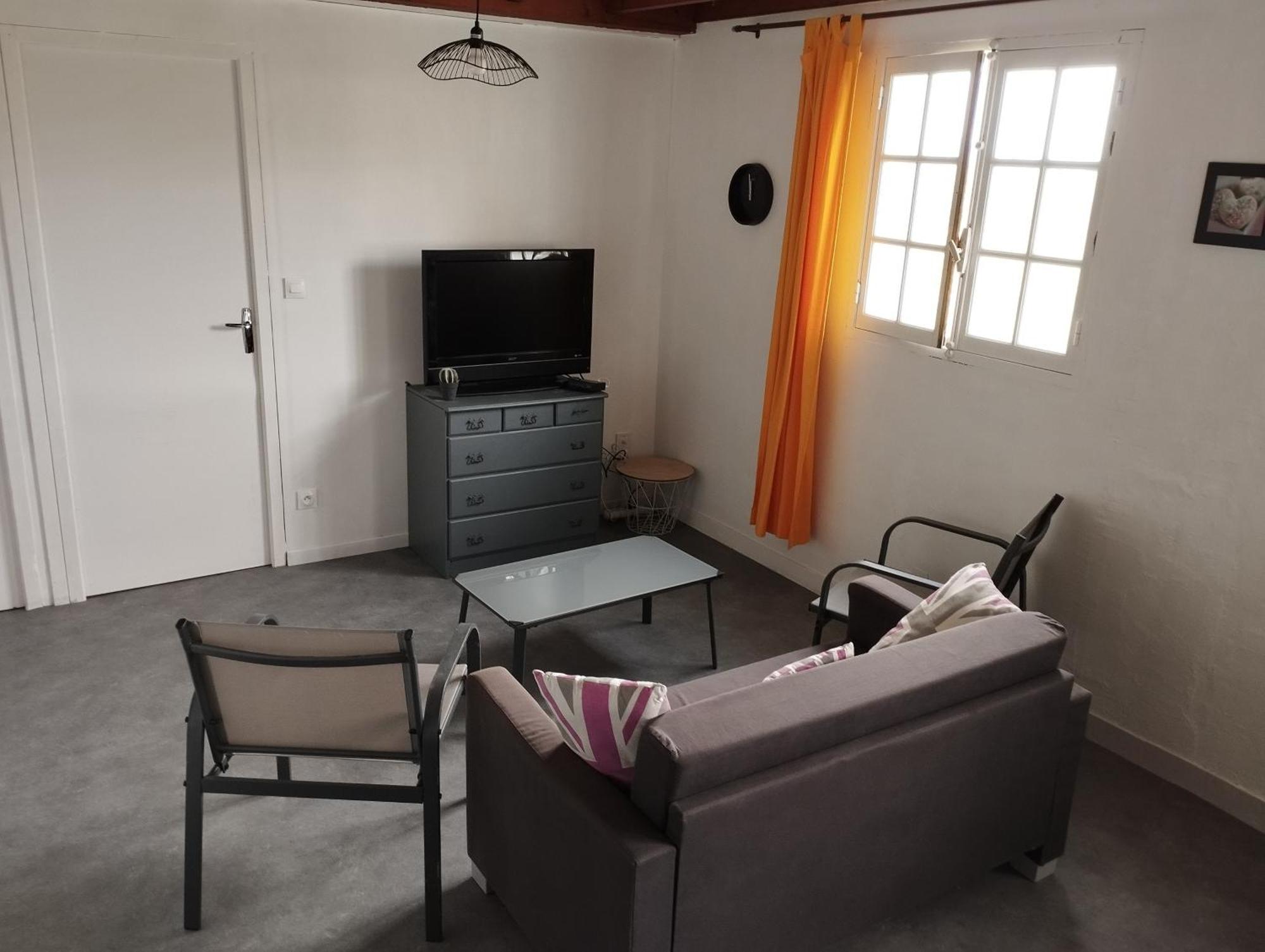 Holiday home La Maisonnette A 1200 M De La *